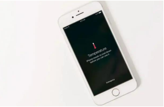 青松路街道苹果手机维修分享iPhone 手机发热如何快速降温 