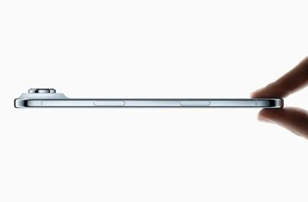 青松路街道苹果维修点分享iPhone 17 Air自动关机电源故障解析 